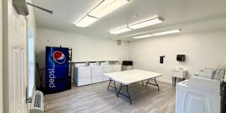 Amazing Apartments Downtown Bloomington Gallery 24