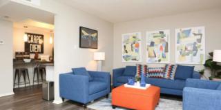 566 W Longspur Blvd 566 W Longspur Blvd Gallery 1