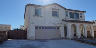 New Victorville 5 Bedroom + 3 Bathroom! Gallery 3