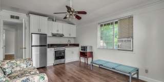 8331 Joan Lane Gallery 11