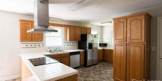 9100 Nash Avenue Gallery 2