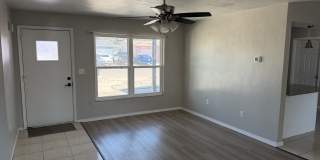 7520 Hawthorn Drive Gallery 3