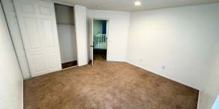 Spacious 5 bedroom home Gallery 20