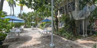 770 NE 69th St Gallery 10