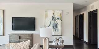 Ventana Gallery 7