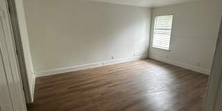 7822 Bur Oak Way Gallery 8