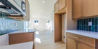 2426 S West View Street Gallery 22