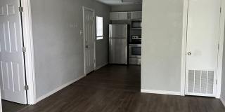 Great Home Located in the Lawton Heights Area! Pets Negotiable with Owner Approval! Gallery 4