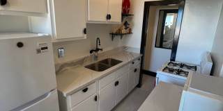 Modern Downtown Long Beach Studio | Utilities Included Gallery 3