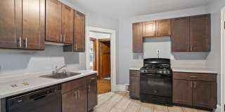 Maryland Upper near UWM Gallery 8