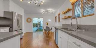 1006 N Crescent Heights Blvd Gallery 15