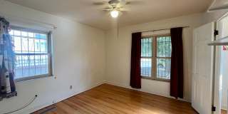 3 Bedroom 2 Bathroom Charmer In Nob Hill! Gallery 20