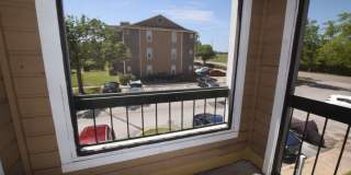 2 Bedroom, 1 Bath Condo for Rent at 5533 Chrishire Way #F201 Orlando, FL 32822 Gallery 4