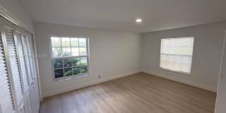9001 Jacaranda Ln Gallery 8