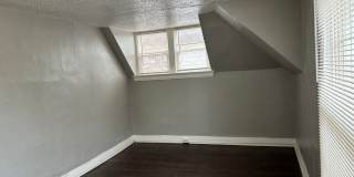 COMING SOON ! 2 STORY - Large 3 Bedroom 1 Bath Home 2 Story Gallery 7