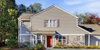 2920 Bartlett Court Gallery 1
