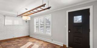 4 Bedroom House in Appleton Gallery 9
