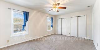 726 Pine Tree Ct. Gallery 19