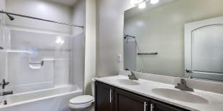 Leander Lakes Luxury Apartment Homes Gallery 20