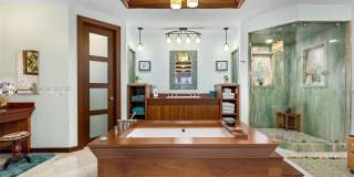 70 Bay Colony Ln Gallery 65