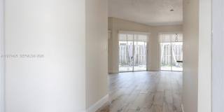 10121 NW 51st Ln Gallery 2