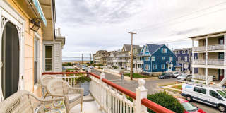 19 Webb Avenue Gallery 34