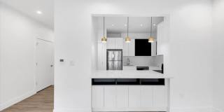 645 N MACQUESTEN PARKWAY Gallery 4