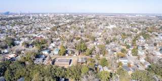 $300 OFF April Rent! Ground-Floor Renovated 1BR Near SCAD Gallery 20