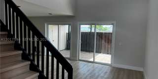 6532 NW 170th Ter Gallery 9
