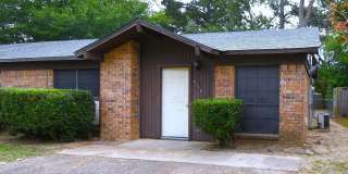 Economical 2 Bedroom Duplex in South Tyler-Lawn Care Included! Gallery 1