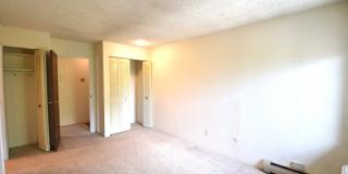 SHORT TERM RENTAL FOR SPRING 2026! 3 Bedroom, 2 Bathroom Penthouse Condo Gallery 9