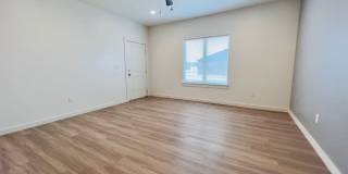 PRE-LEASING FOR JUNE OR JULY! 3/3/2 Duplex in Northwest Lubbock Gallery 4