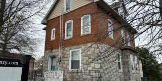 127 W CHESTER Pike Gallery 1
