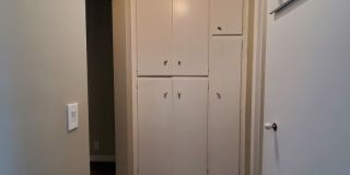 Spacious 1 Bedroom 1 Bath Upstairs Apartment Gallery 21
