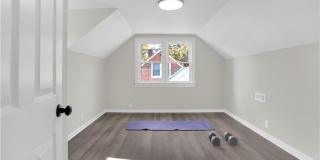 7 E Lewis Road Gallery 23