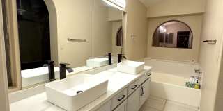 12770 N 89th St Gallery 8