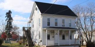 246 W Main St 1st Floor Dallastown Gallery 1