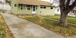Affordable 3 Bedroom Home with Fenced Yard & Storage Space Gallery 1