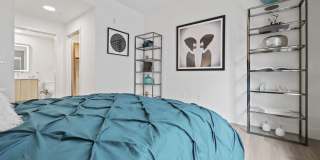 Living at NoHo Gallery 34