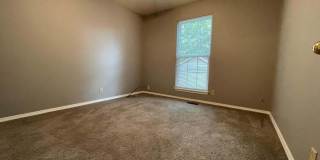 915 Briarview Drive Gallery 5