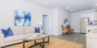 Windsor at Manhattan Gallery 46