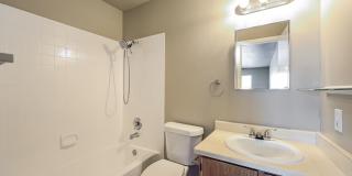 Recent remodeled! 4 bedroom, two living areas and loft! Gallery 20