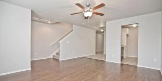 Haden Holly Station - Duplexes & Townhomes in Siloam Springs, AR Gallery 4