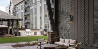 The Filmont Gallery 19