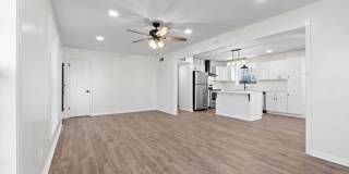 Pet Friendly Renovated Three Bedroom with Basement! Gallery 10