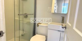 4 Woodbine St. Gallery 5