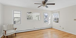 39 Stewart Street Gallery 4