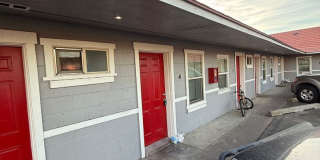 Studio Appartment / 1 Bathroom Apartment in Madras Oregon Gallery 1