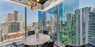 Aston Chicago Gallery 38