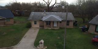 Charming 4-Bedroom Home with Spacious Yard! Gallery 5
